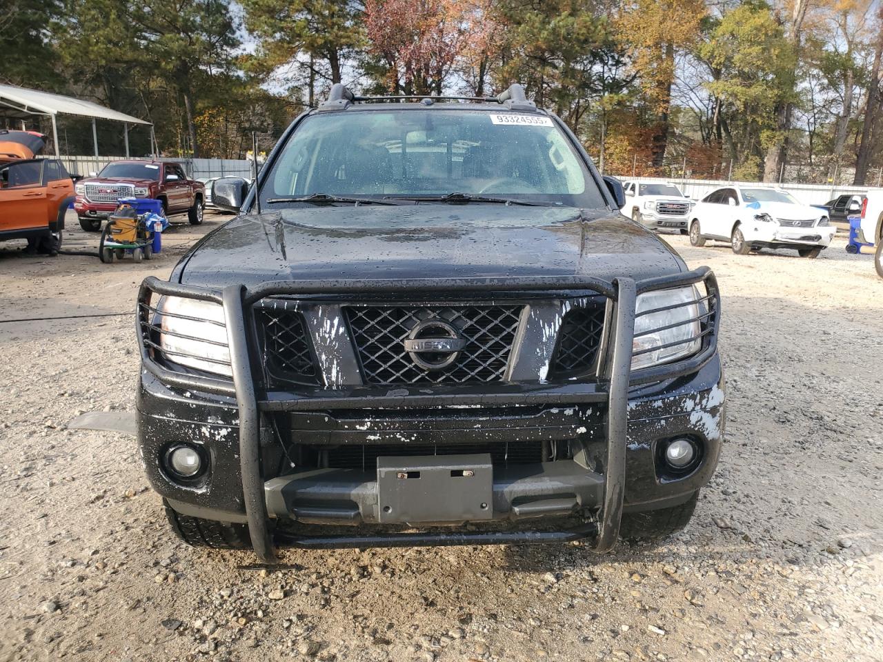 NISSAN FRONTIER S