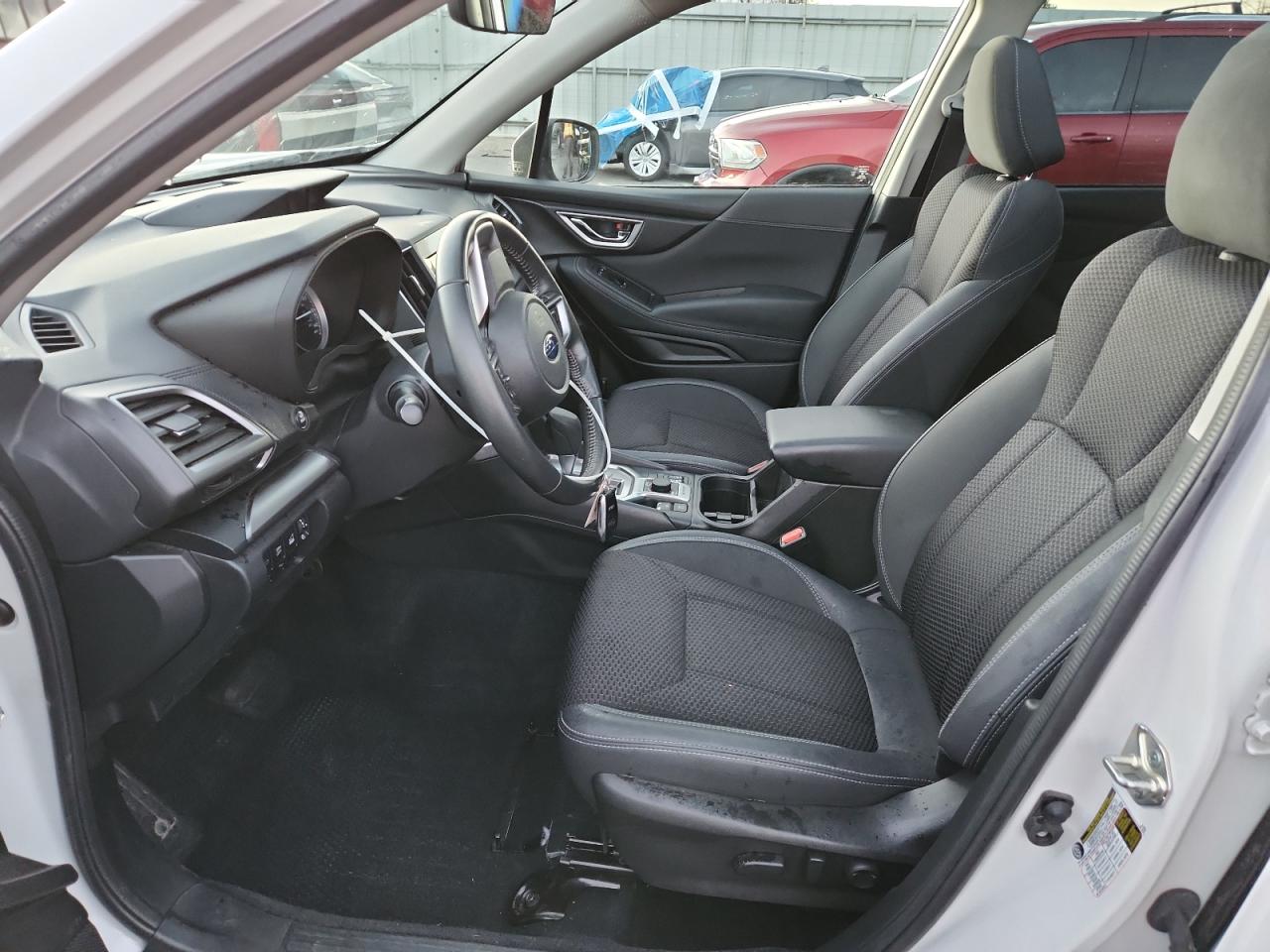 SUBARU FORESTER PREMIUM