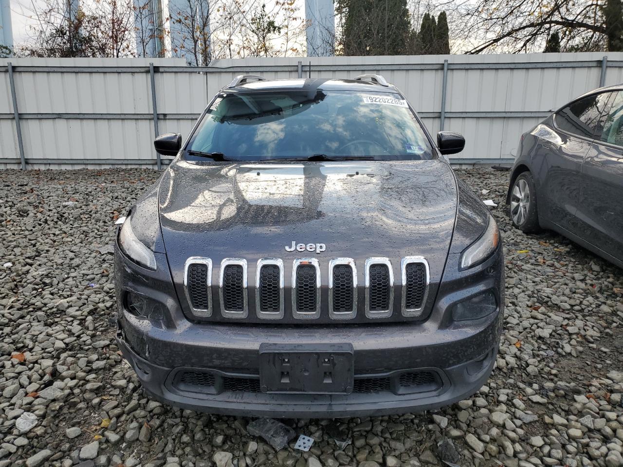 JEEP GRAND CHEROKEE LATITUDE