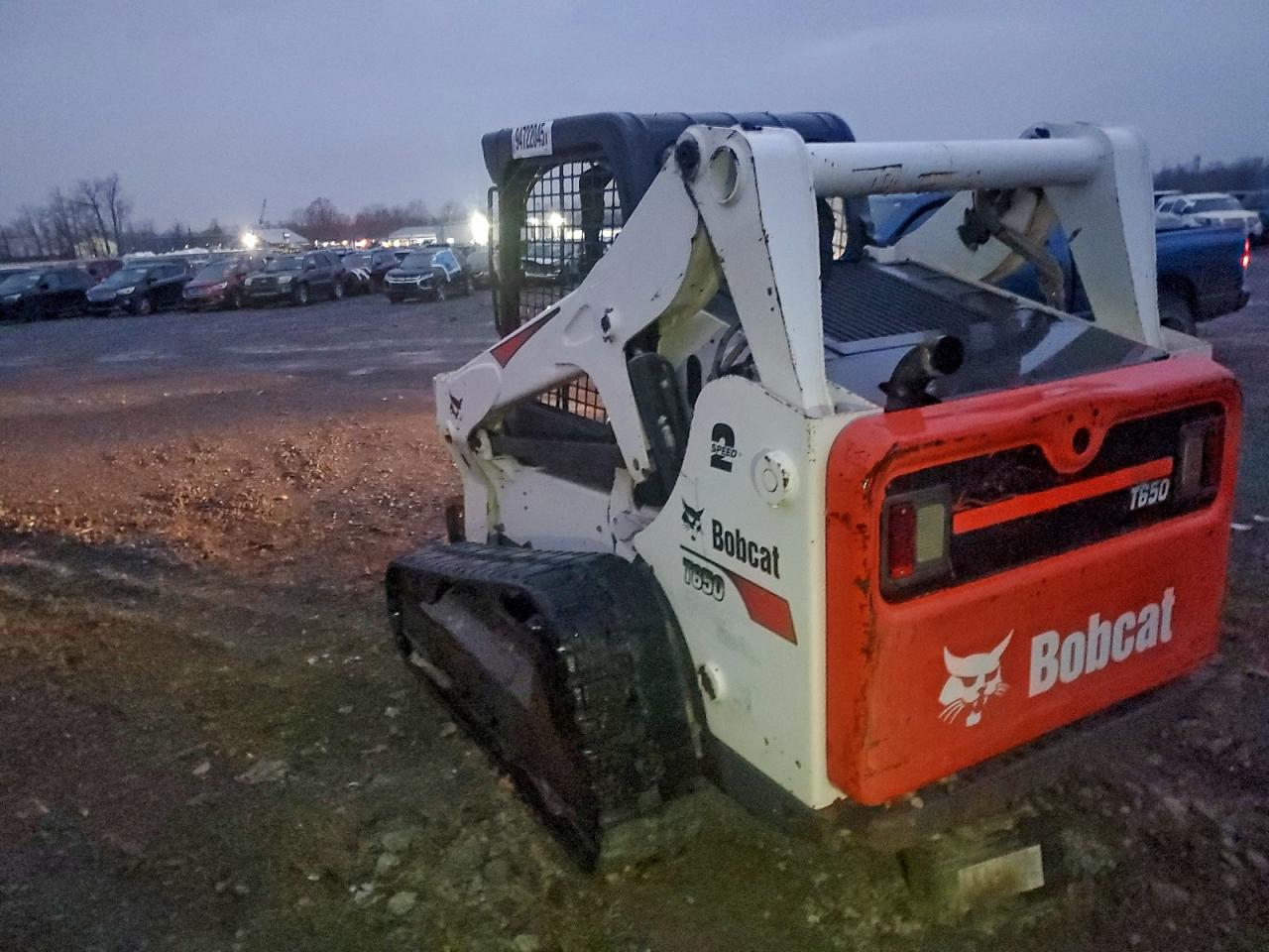Lot #3304516572 2018 BOBCAT T650
