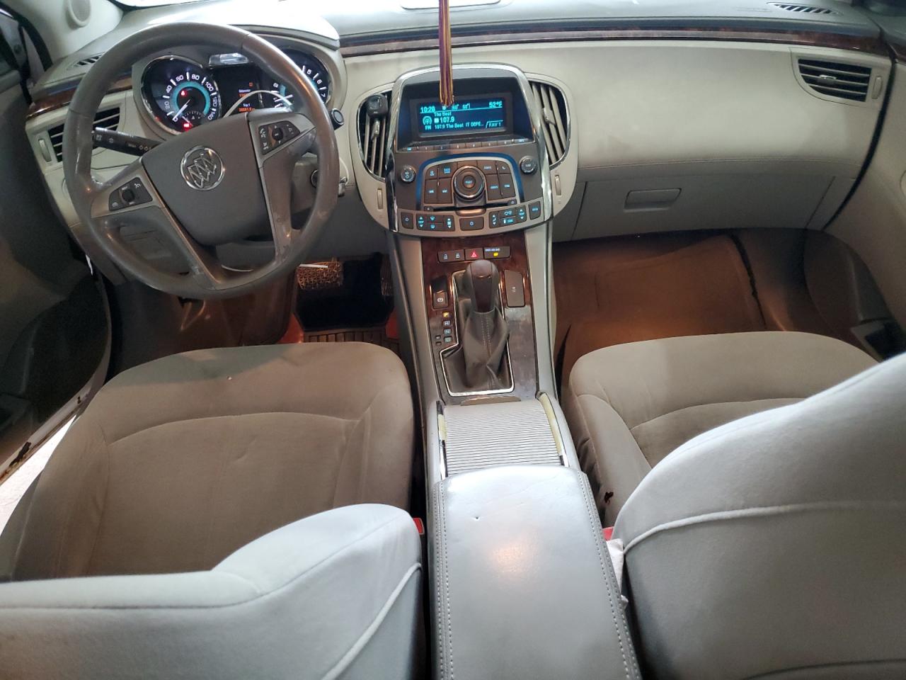 BUICK LACROSSE CONVENIENCE