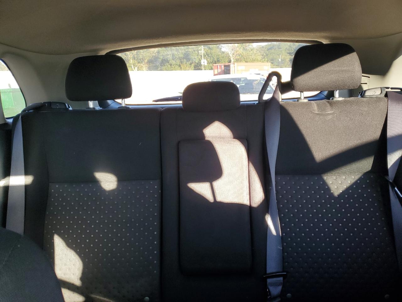 MITSUBISHI OUTLANDER SE