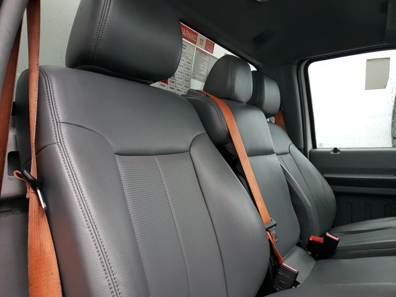 FORD F-750 SUPER DUTY