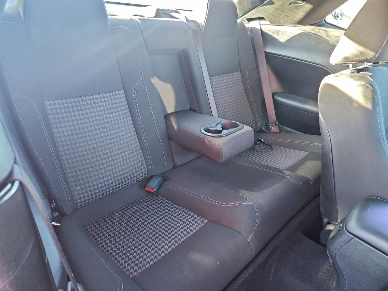 DODGE CHALLENGER SXT