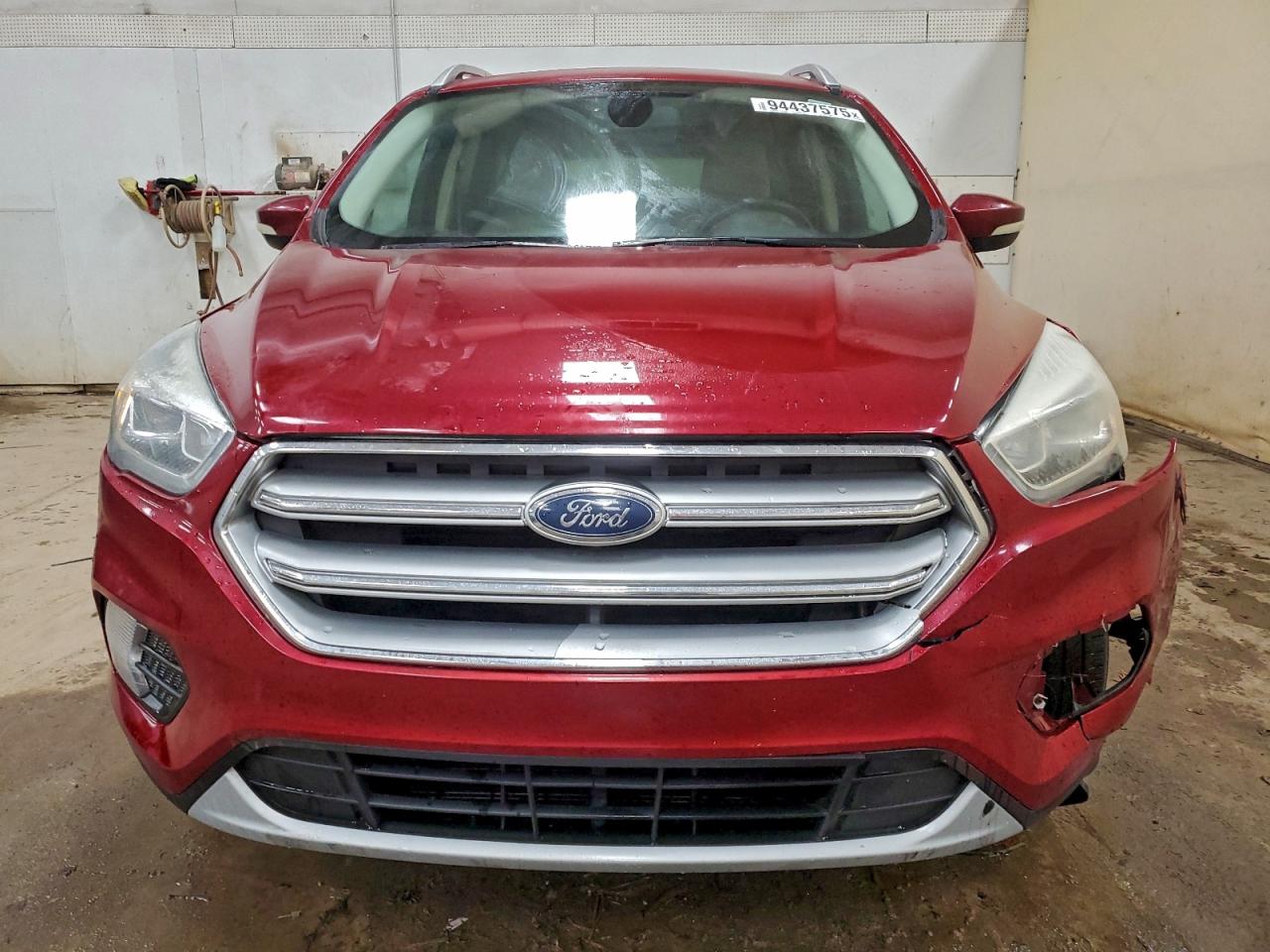 FORD ESCAPE TITANIUM