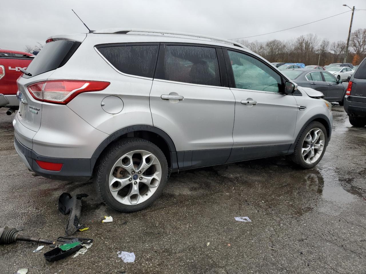 FORD ESCAPE TITANIUM