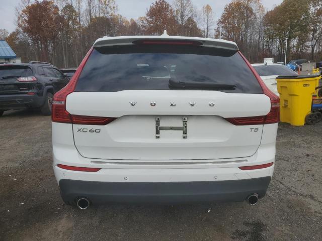 2020 VOLVO XC60 T5 MO - YV4102DK3L1423582