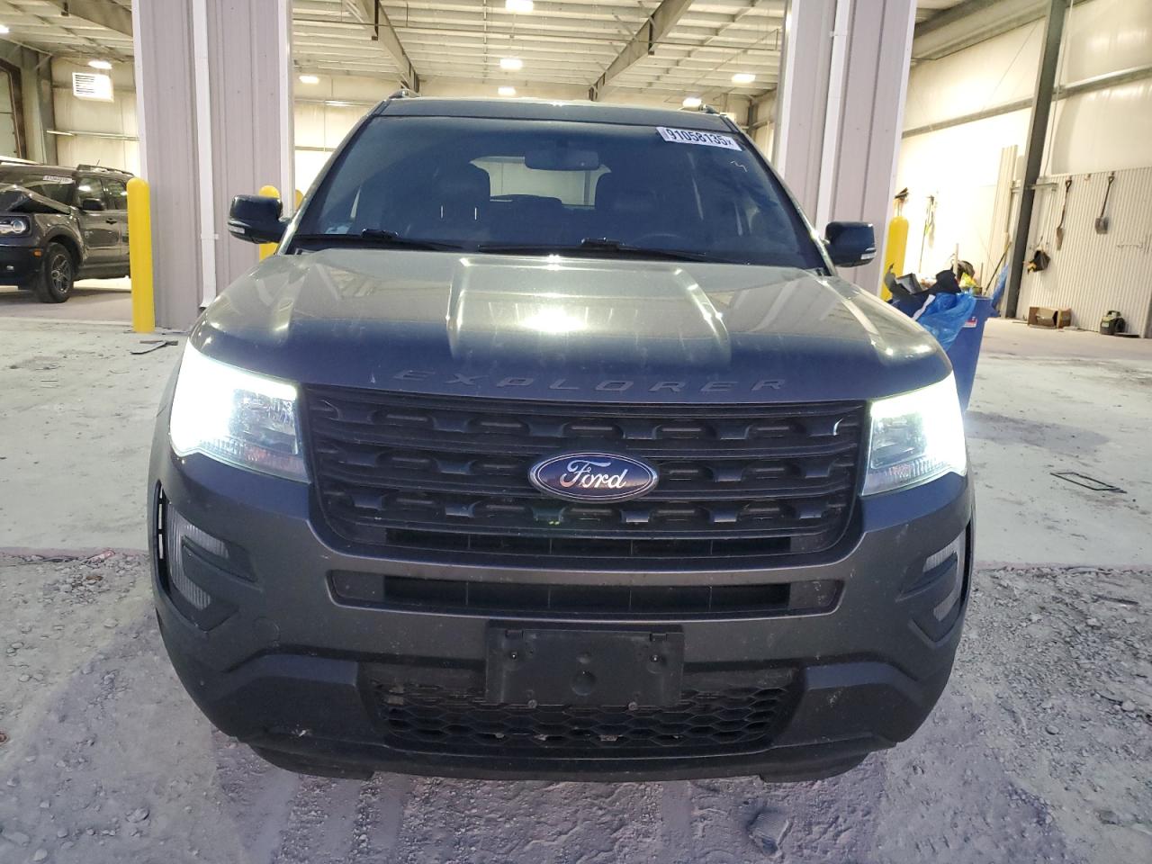 FORD EXPLORER SPORT