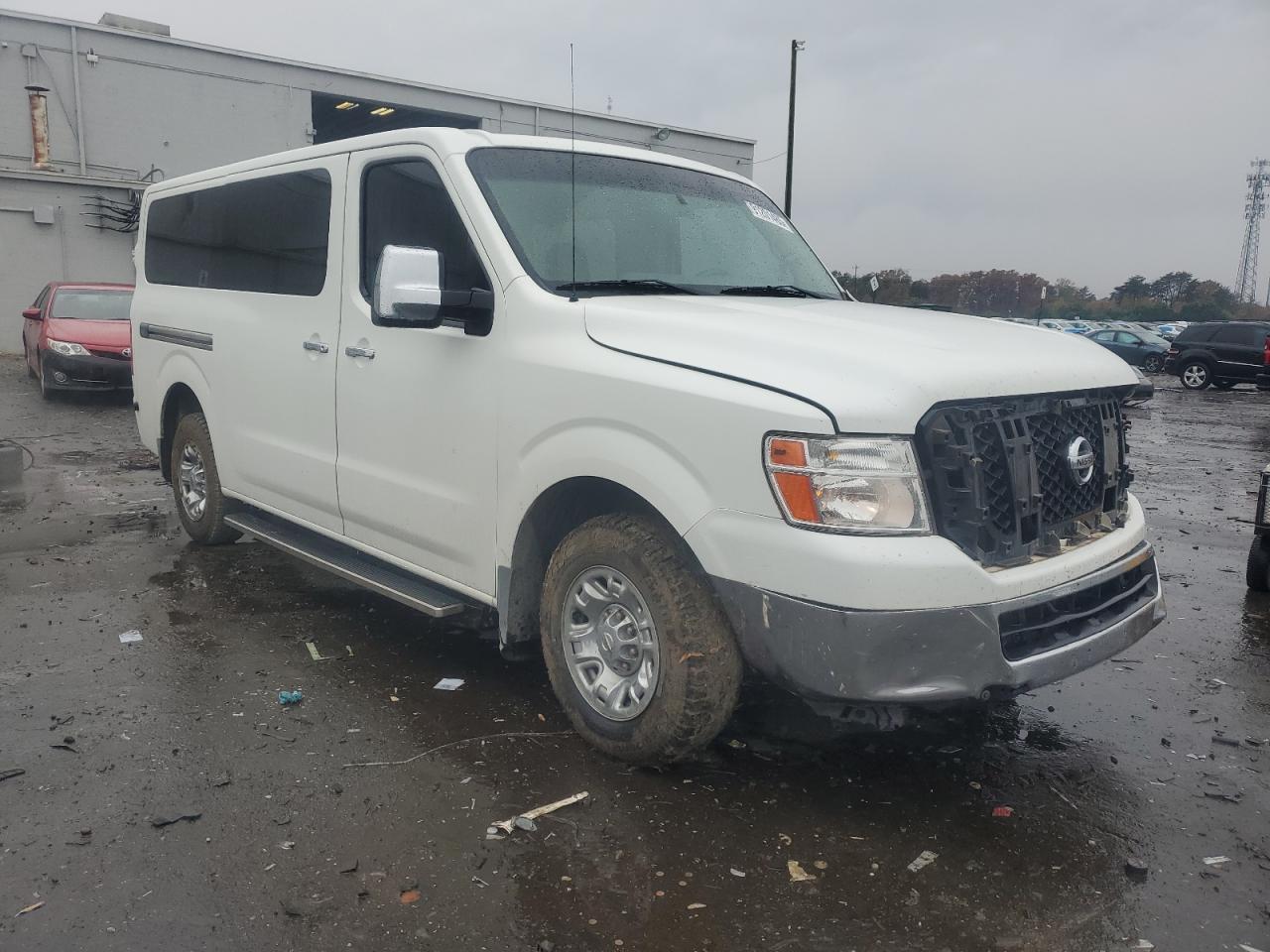 NISSAN NV3500 3500 S