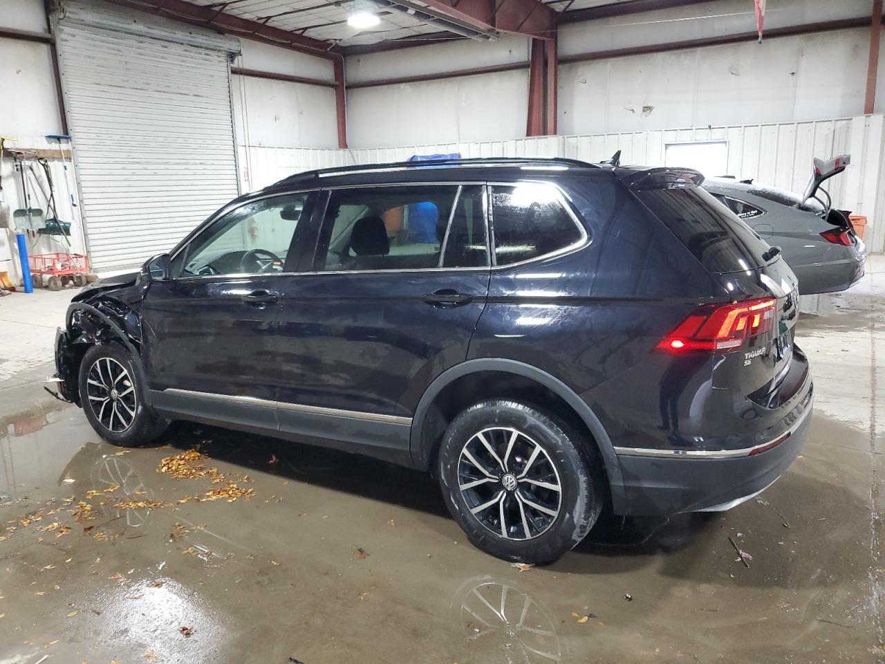 VOLKSWAGEN TIGUAN SE
