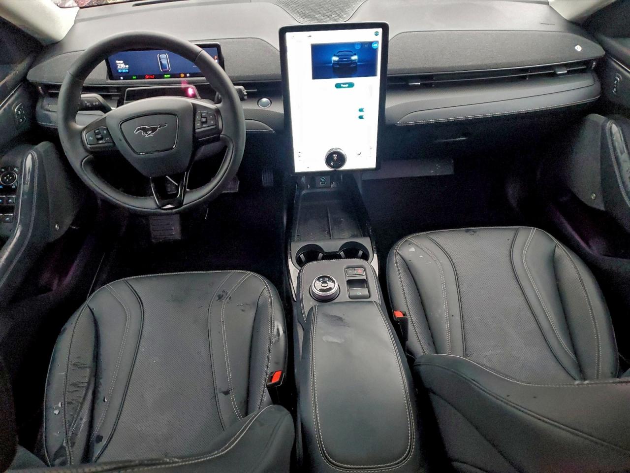 FORD MUSTANG PREMIUM