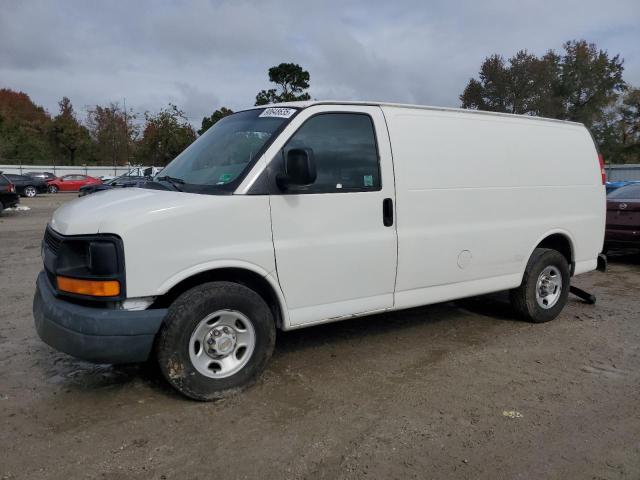 Global Auto Auctions: 2003 CHEVROLET EXPRESS G2