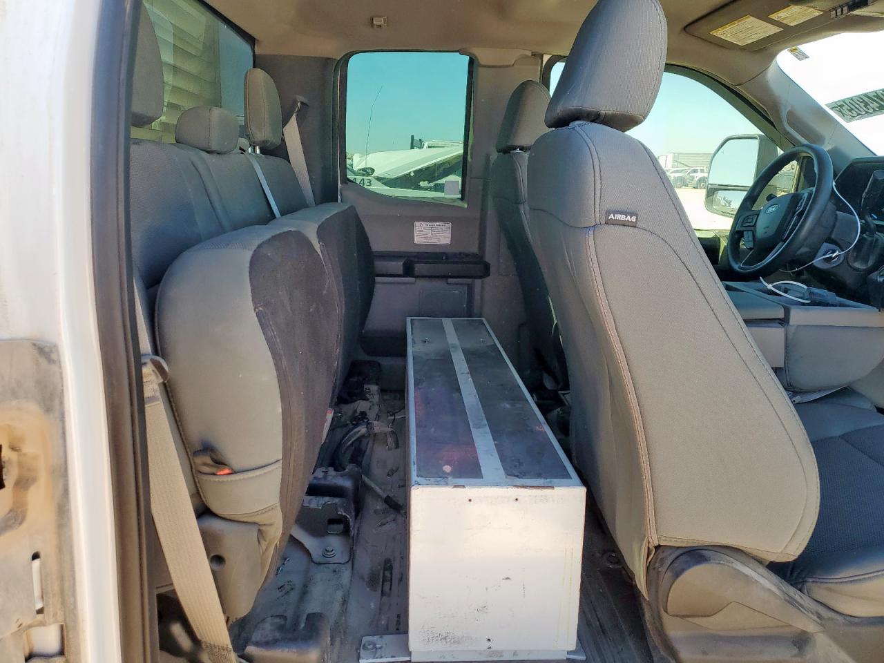 FORD F-350 SUPER DUTY