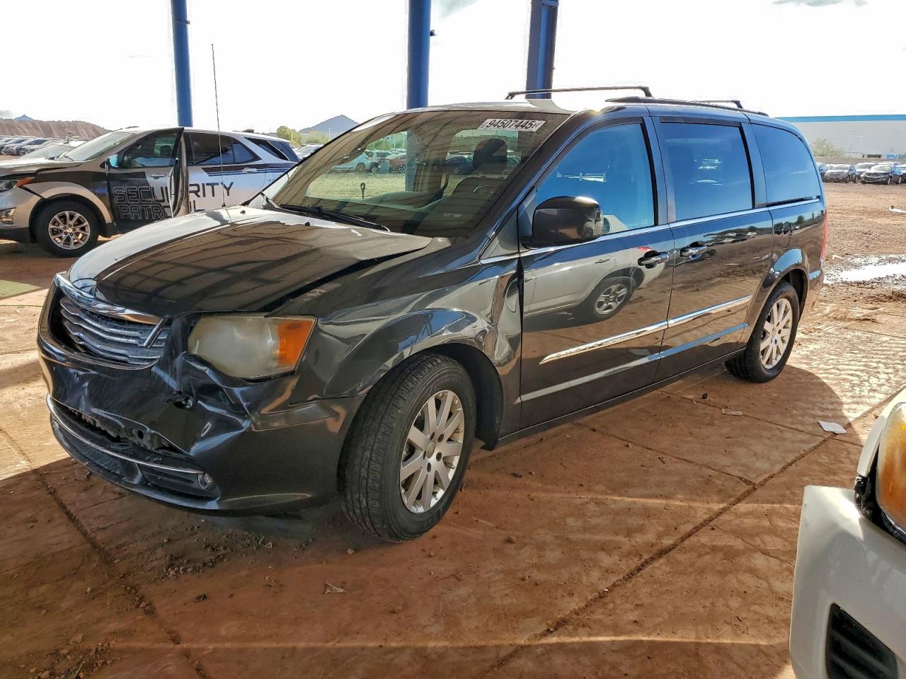 CHRYSLER TOWN & COUNTRY TOURING