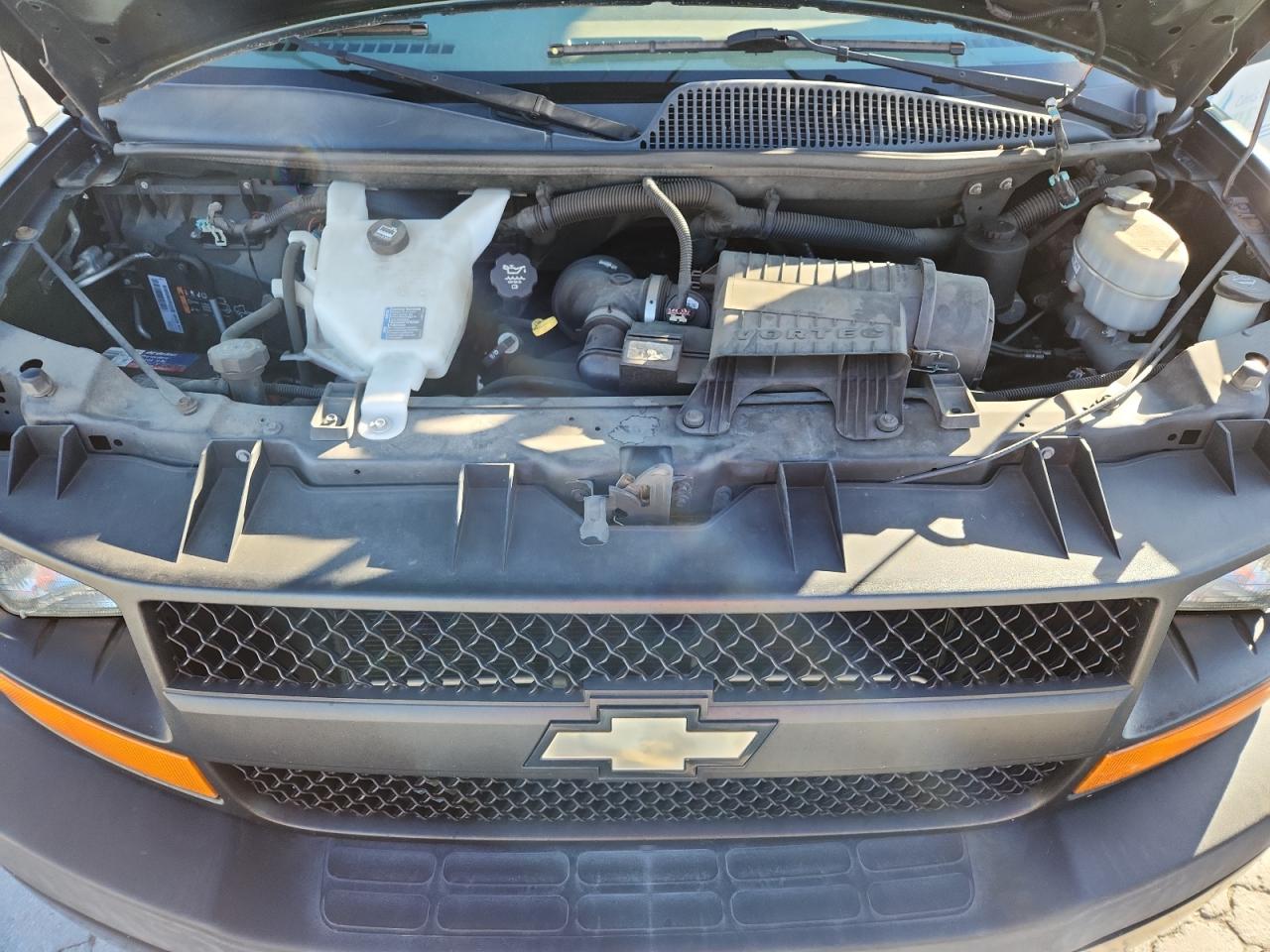 CHEVROLET EXPRESS LS