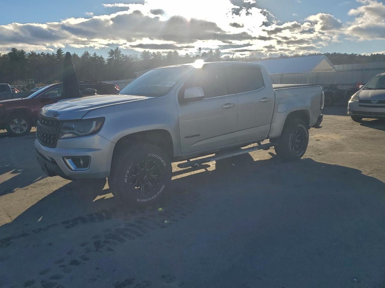 CHEVROLET COLORADO