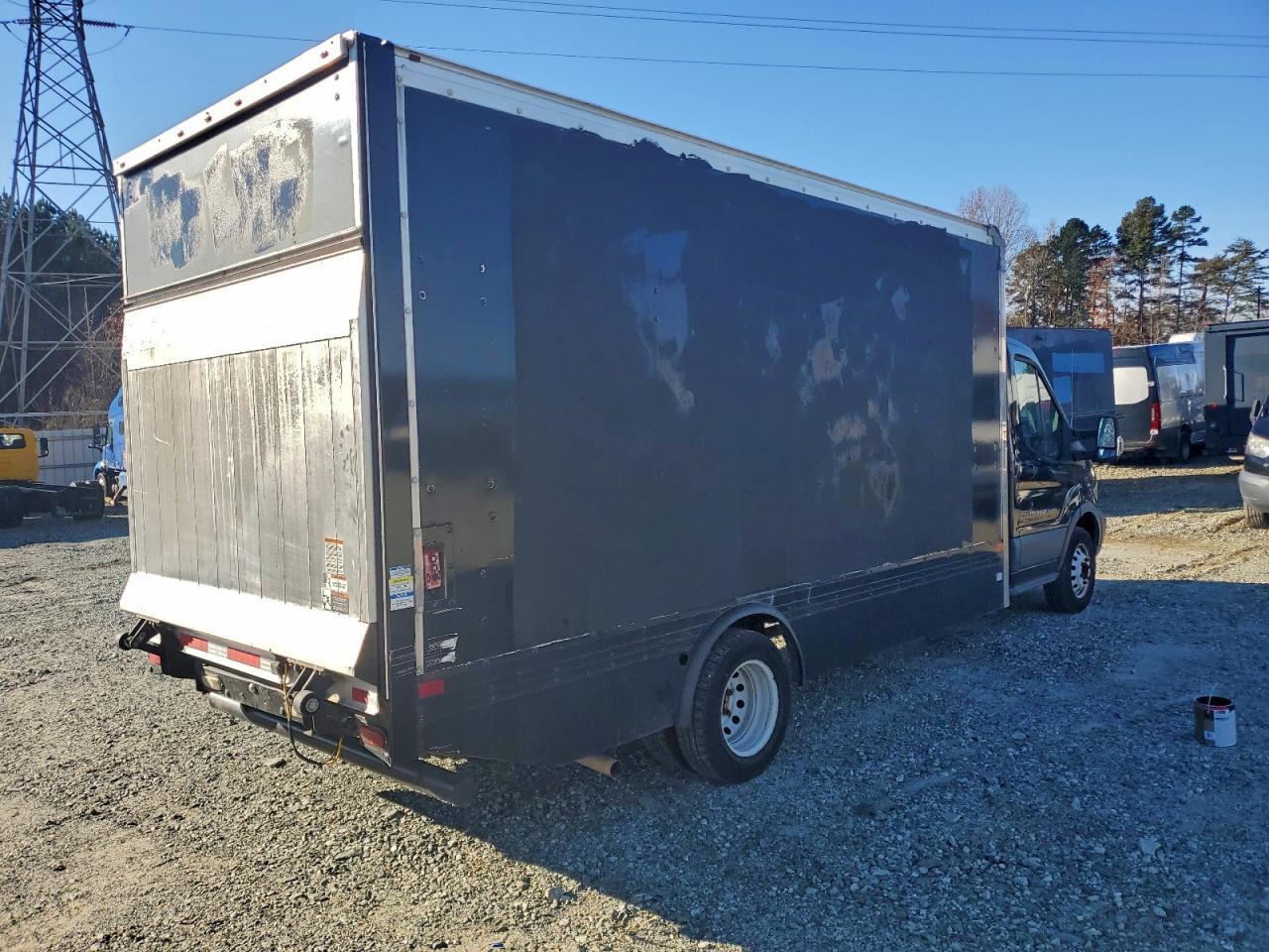 Lot #3303660927 2017 FORD TRANSIT
