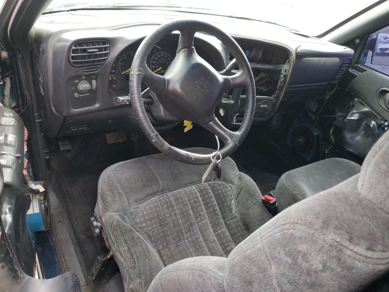 Lot #3316076236 2000 CHEVROLET BLAZER