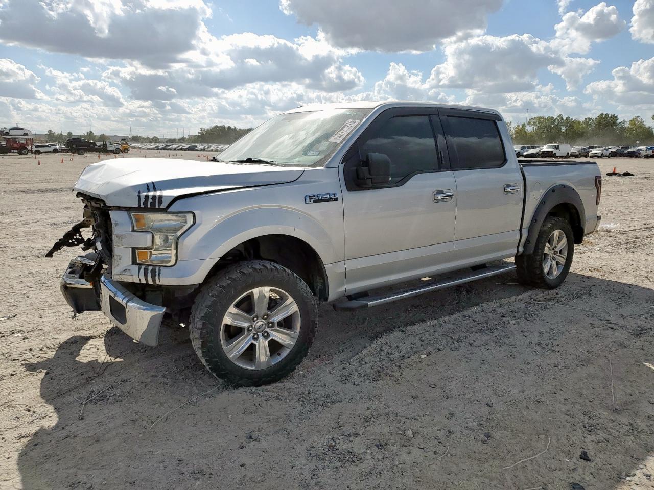 FORD F-150 SUPERCREW