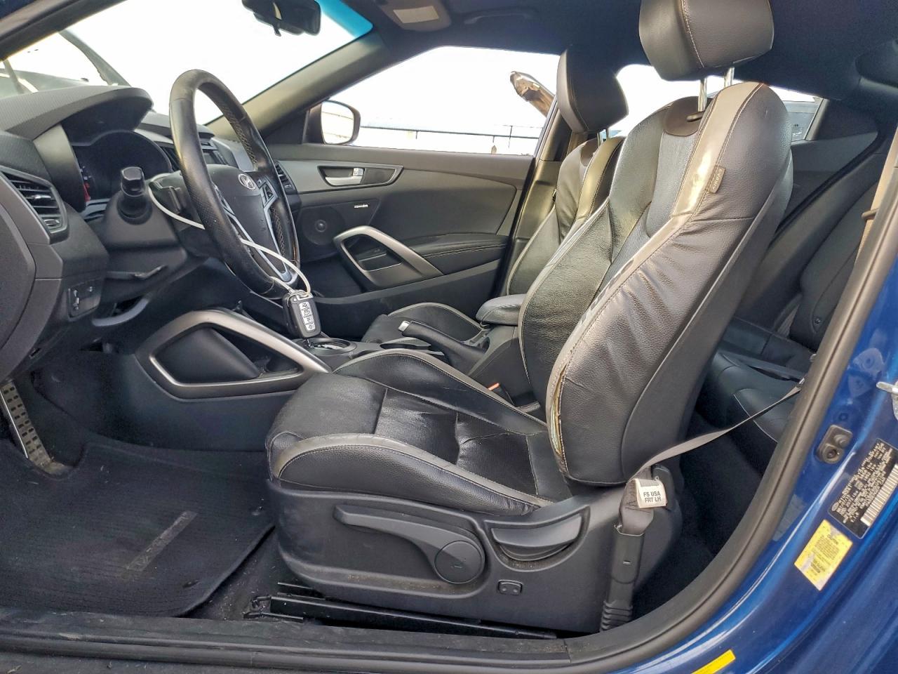 HYUNDAI VELOSTER TURBO