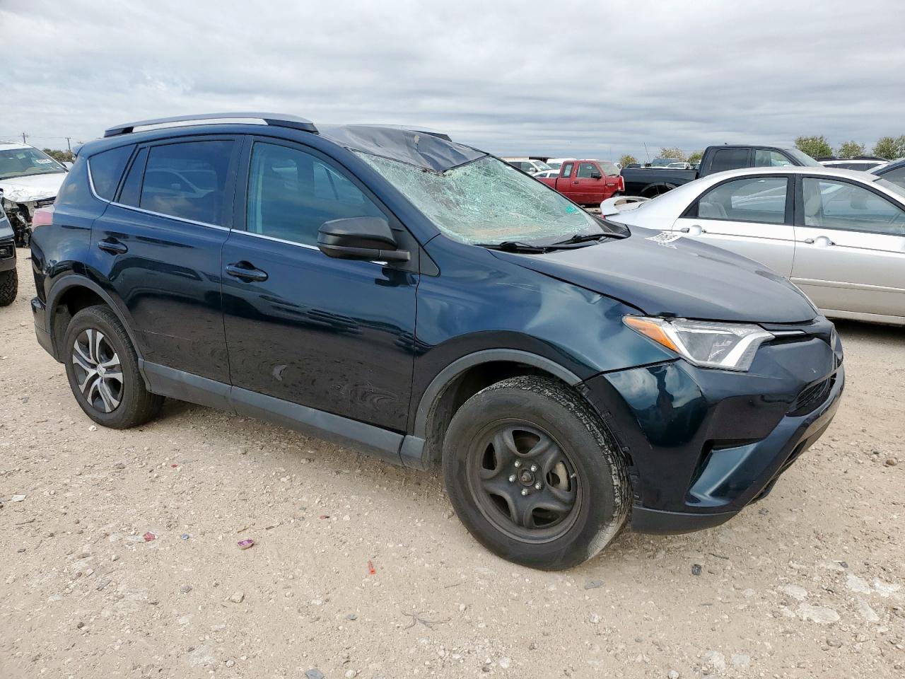 TOYOTA RAV4 LE