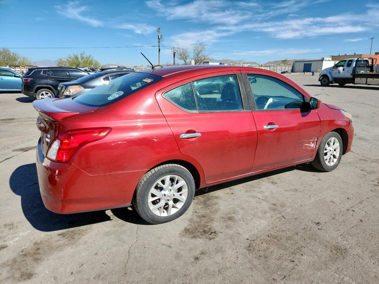 NISSAN VERSA S
