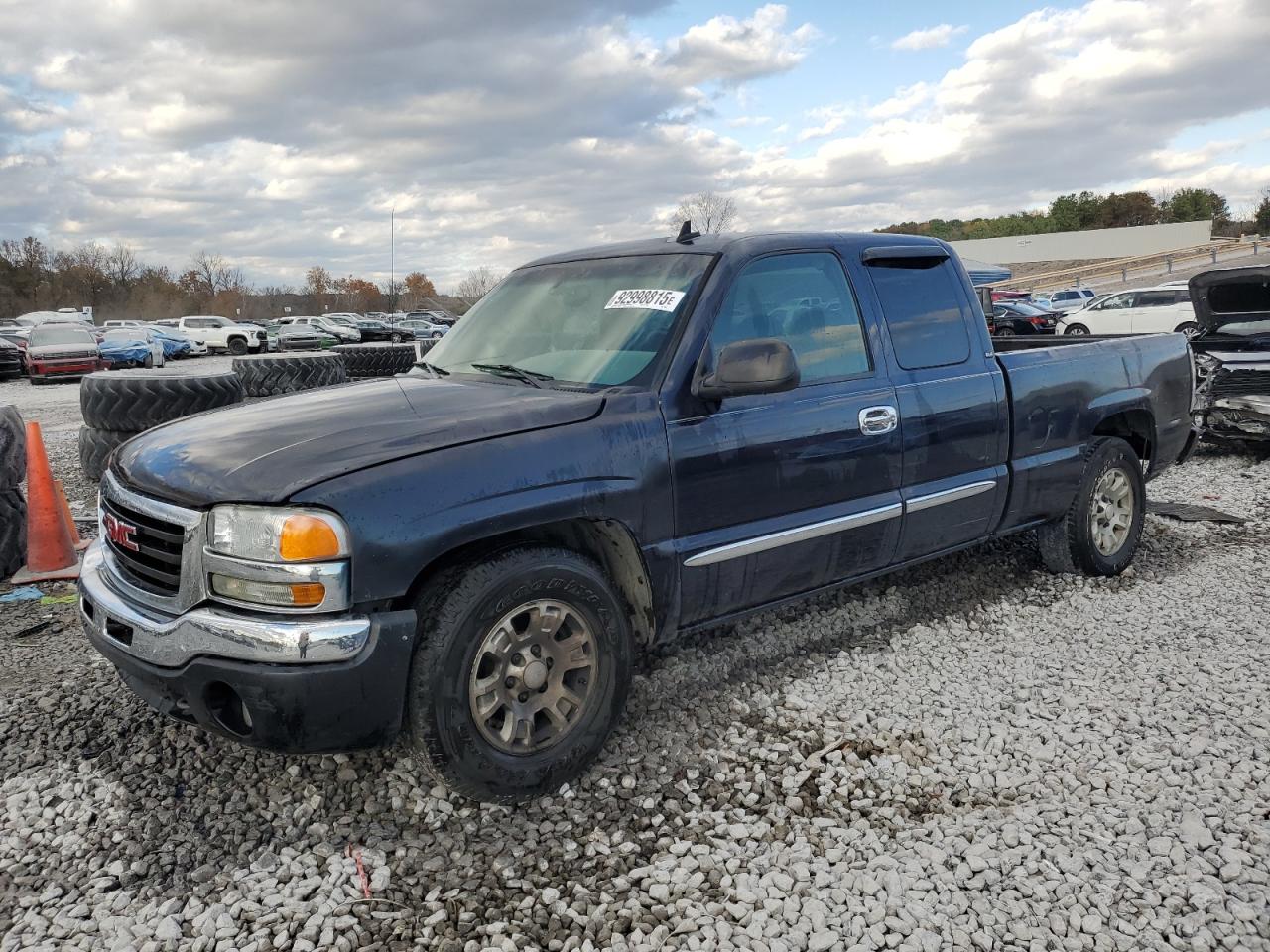 Lot #3291409238 2006 GMC NEW SIERRA