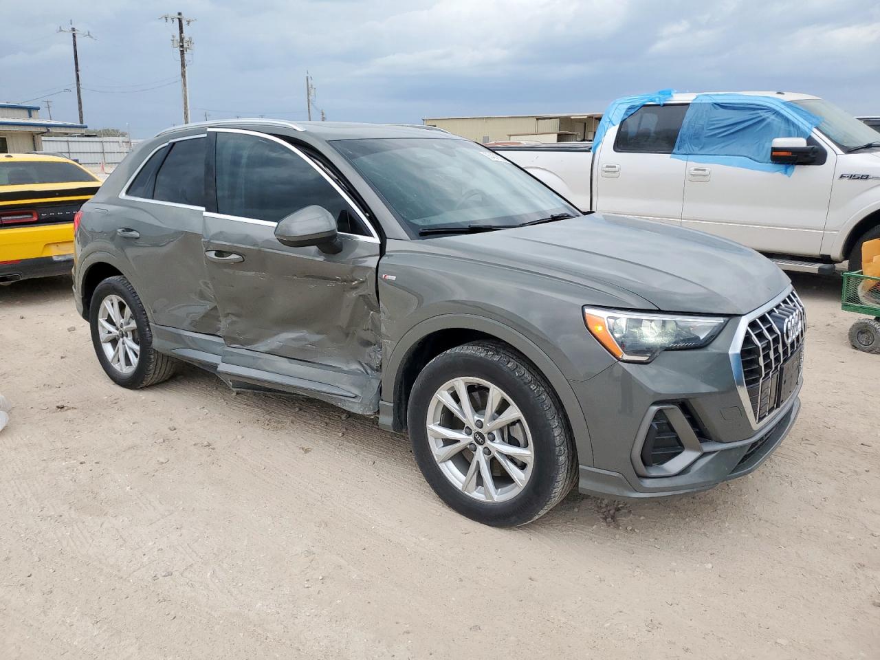 AUDI Q3 PREMIUM S LINE 45