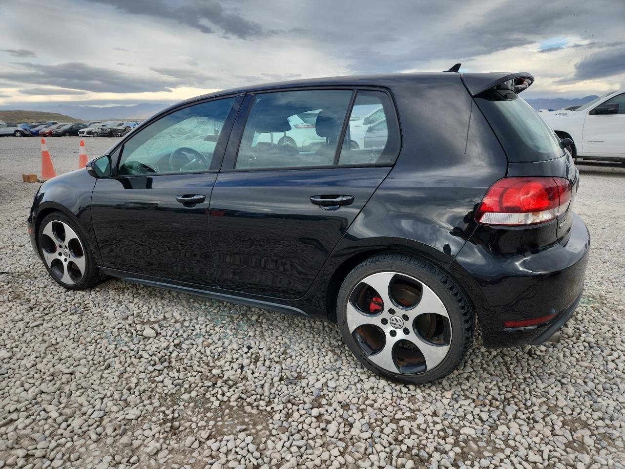 VOLKSWAGEN GOLF GTI
