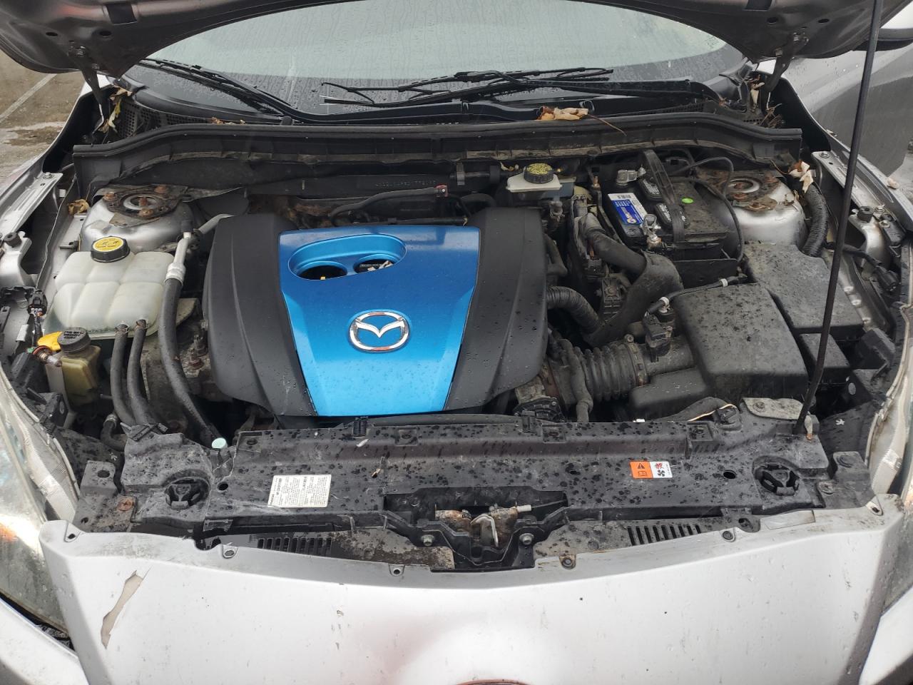 MAZDA 3 I