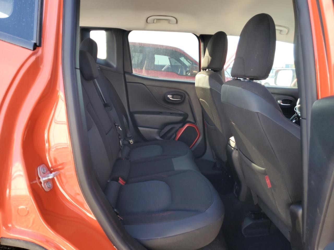 JEEP RENEGADE TRAILHAWK