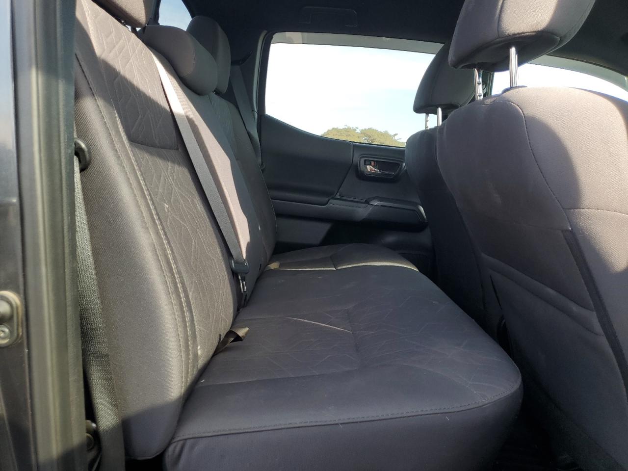 TOYOTA TACOMA DOUBLE CAB