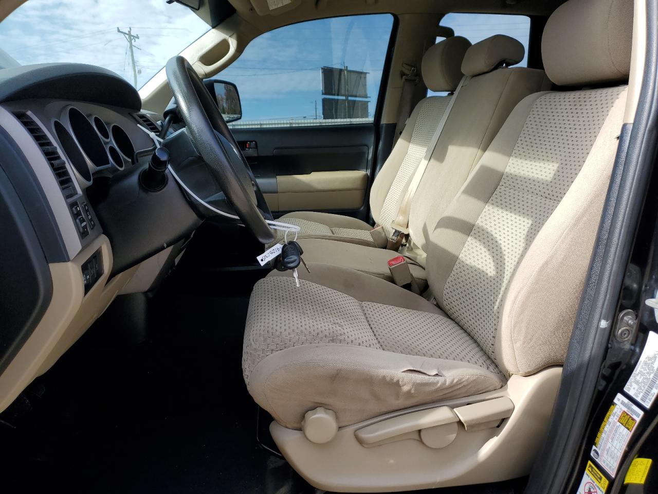 TOYOTA TUNDRA DOUBLE CAB SR5