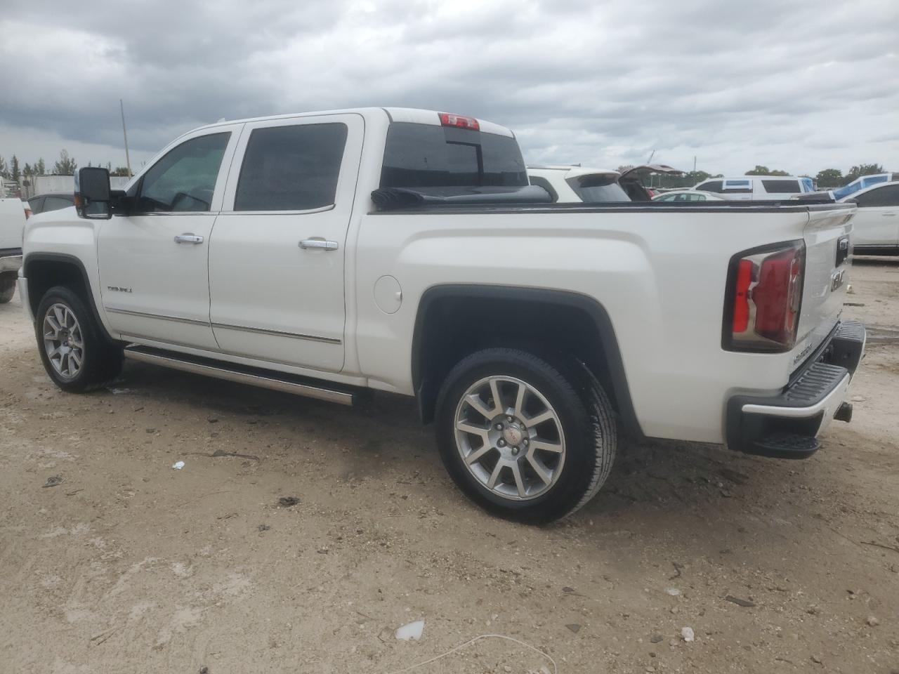 GMC SIERRA K1500 DENALI