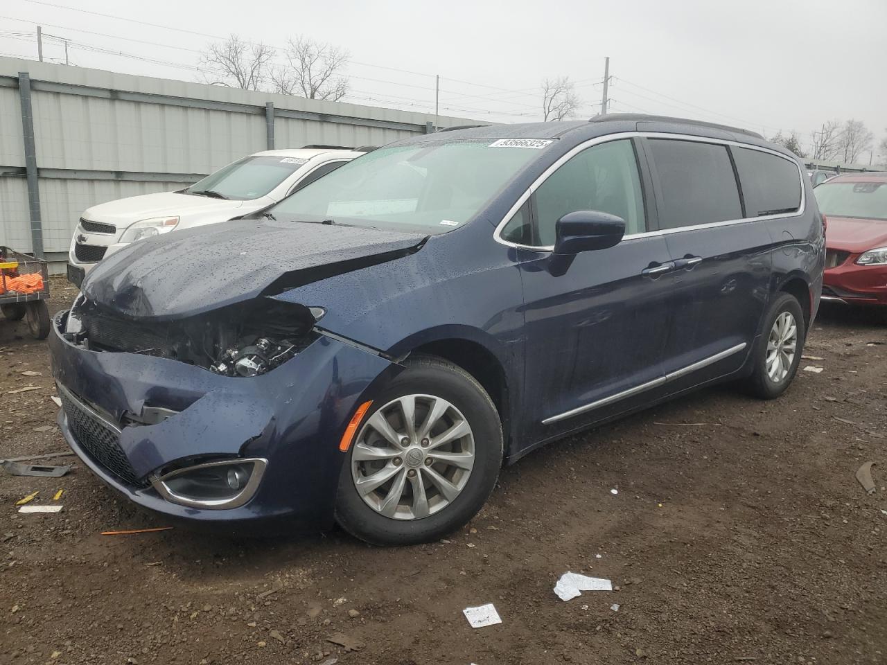 CHRYSLER PACIFICA TOURING L