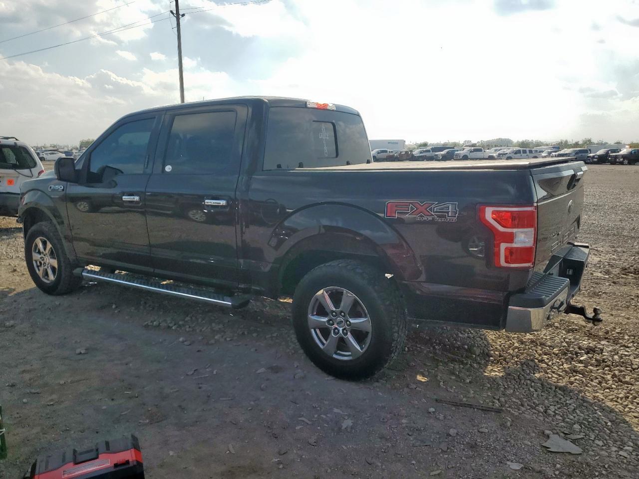 FORD F-150 SUPERCREW