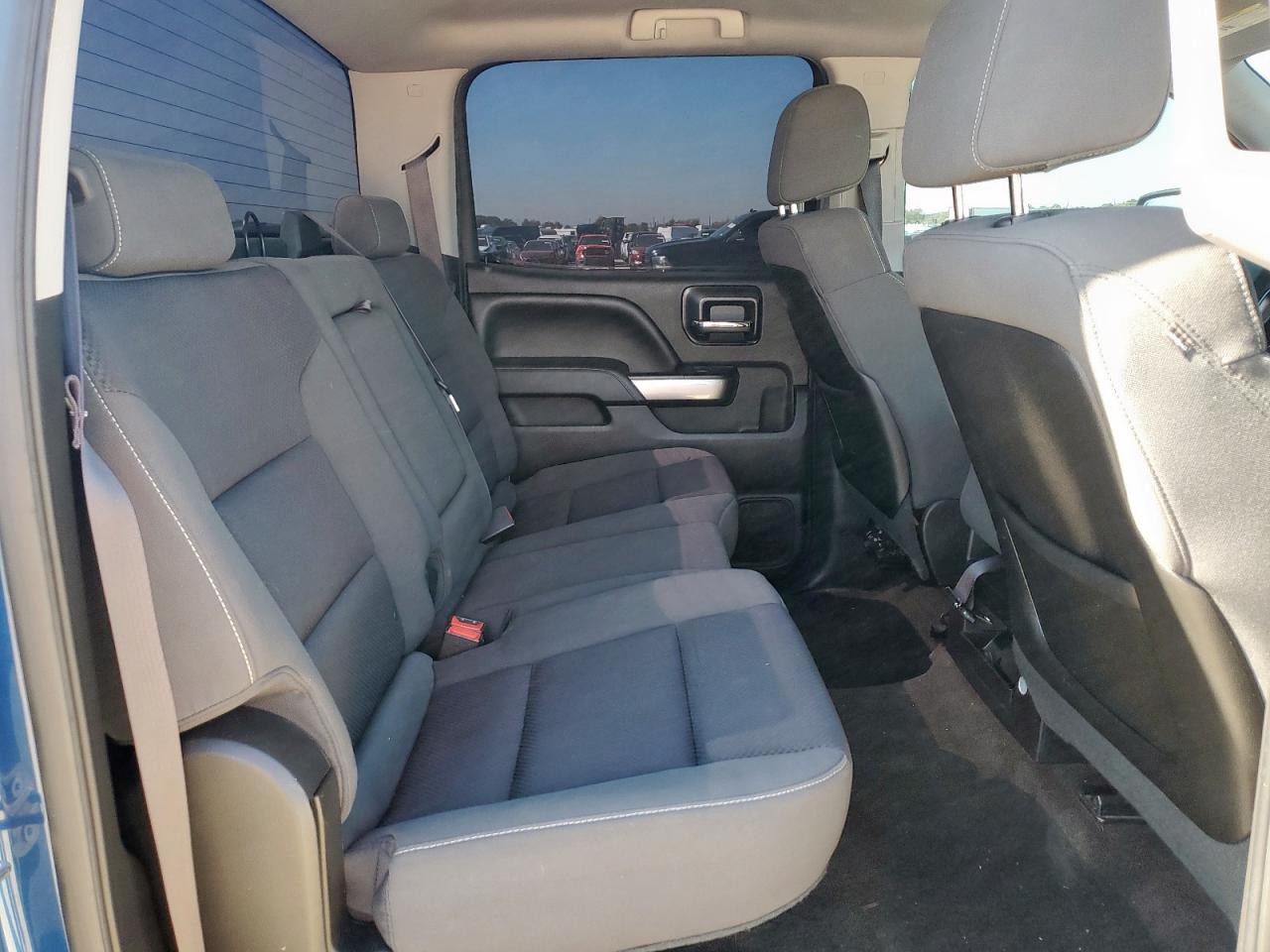 CHEVROLET SILVERADO C1500 LT