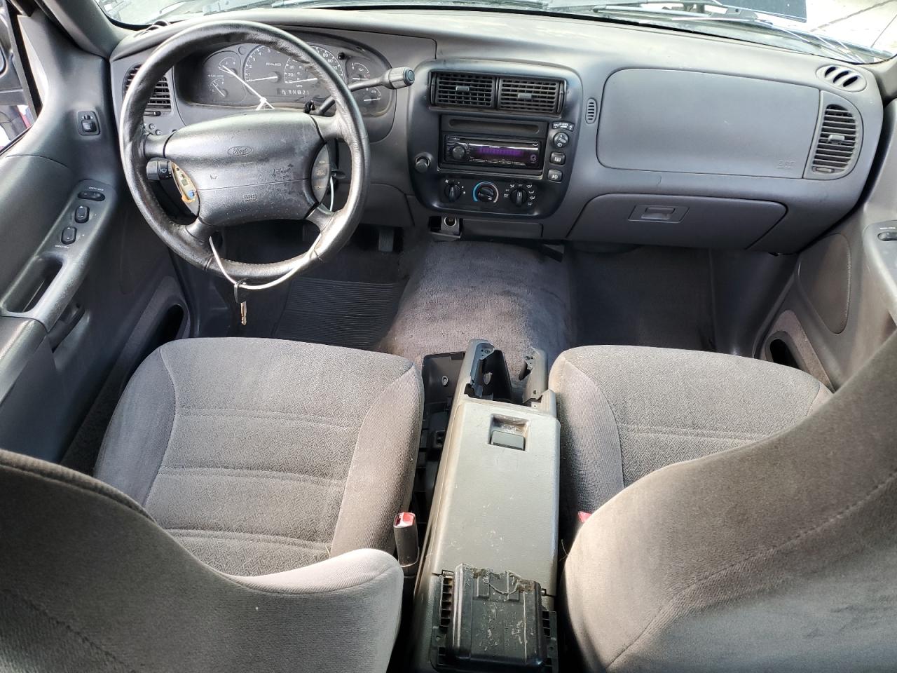 Lot #3316039215 1999 FORD EXPLORER