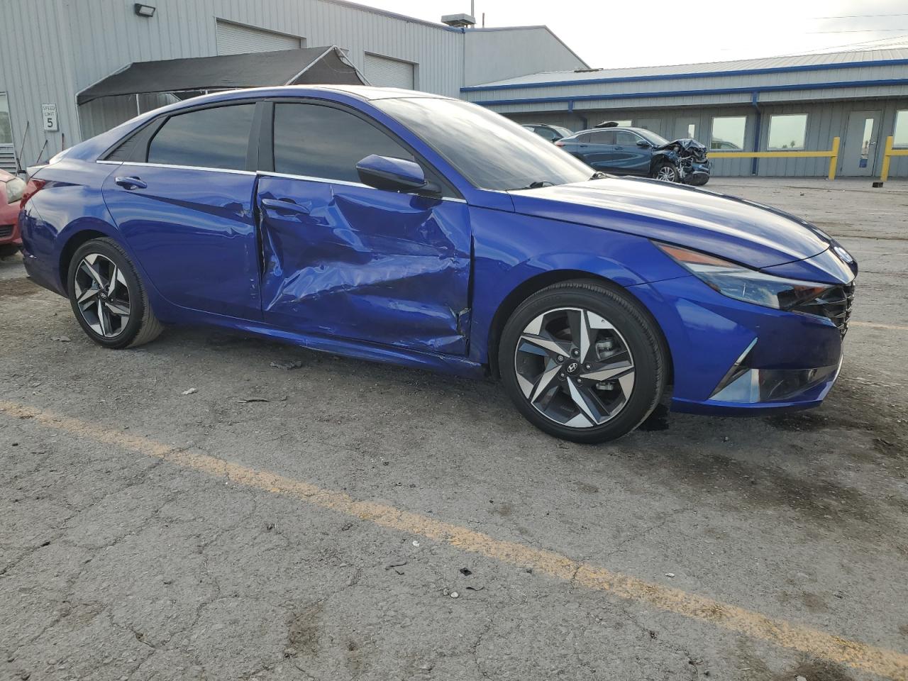 HYUNDAI ELANTRA LIMITED