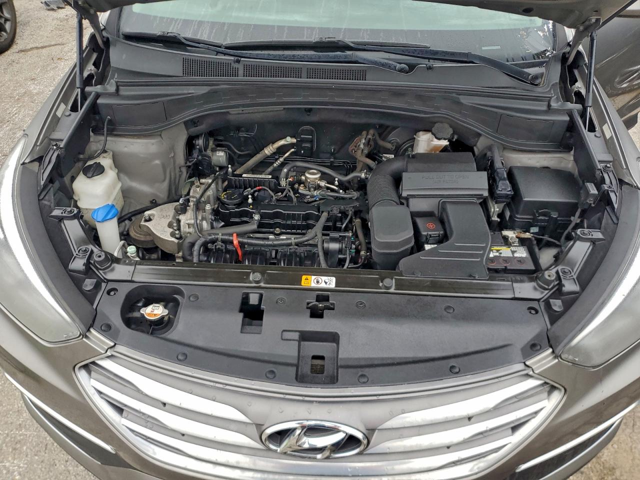 Lot #3310368952 2018 HYUNDAI SANTA FE S