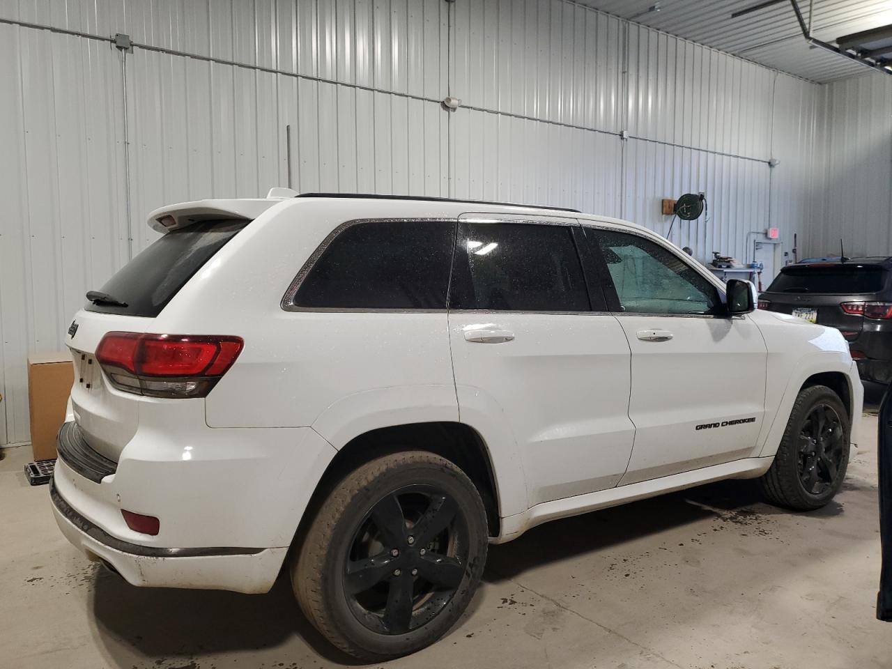 JEEP GRAND CHEROKEE OVERLAND