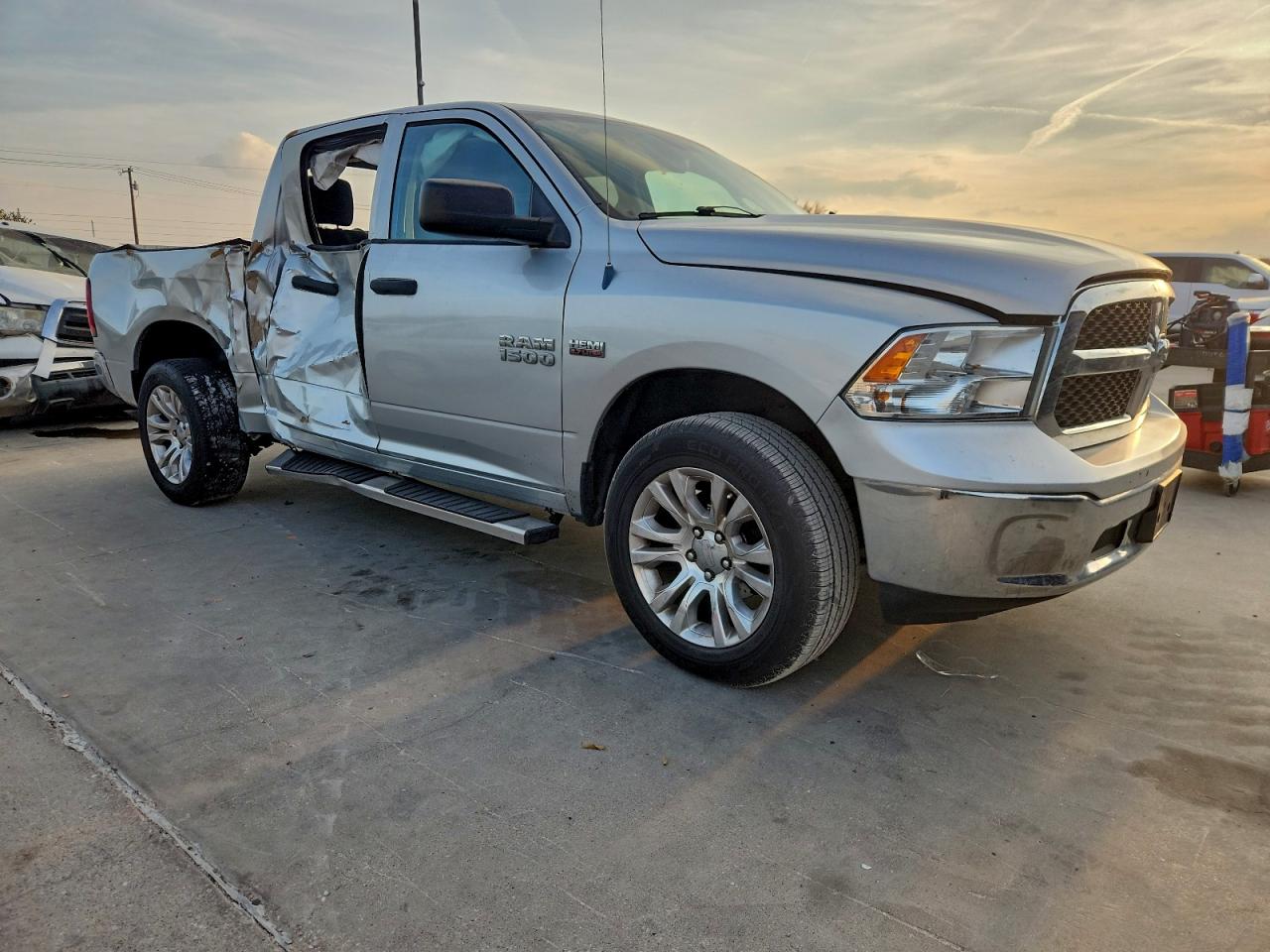 RAM 1500 ST