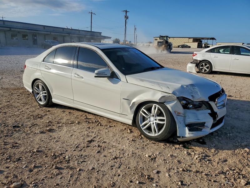 2012 MERCEDES-BENZ C 250 #3316090294