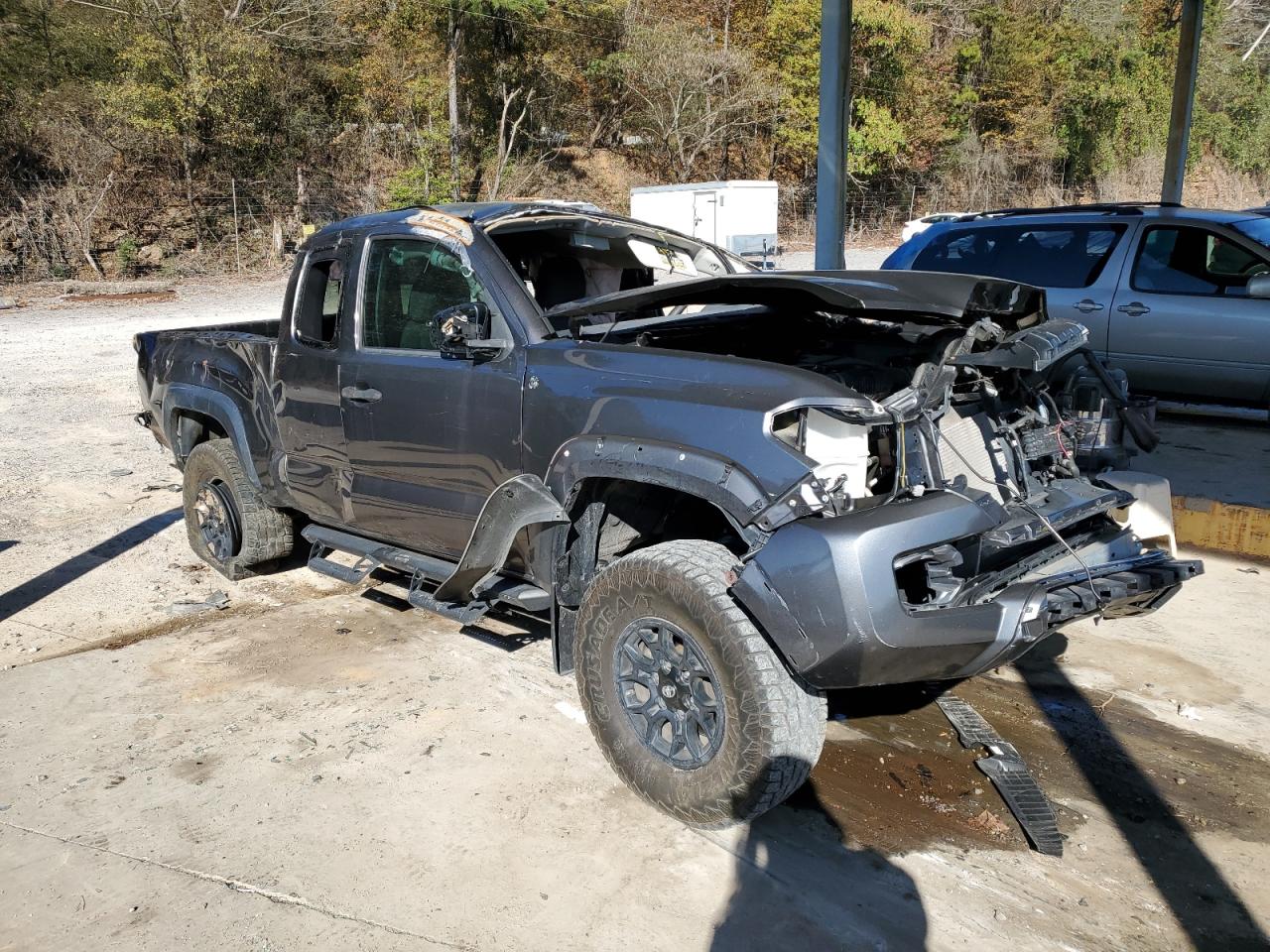 TOYOTA TACOMA ACCESS CAB
