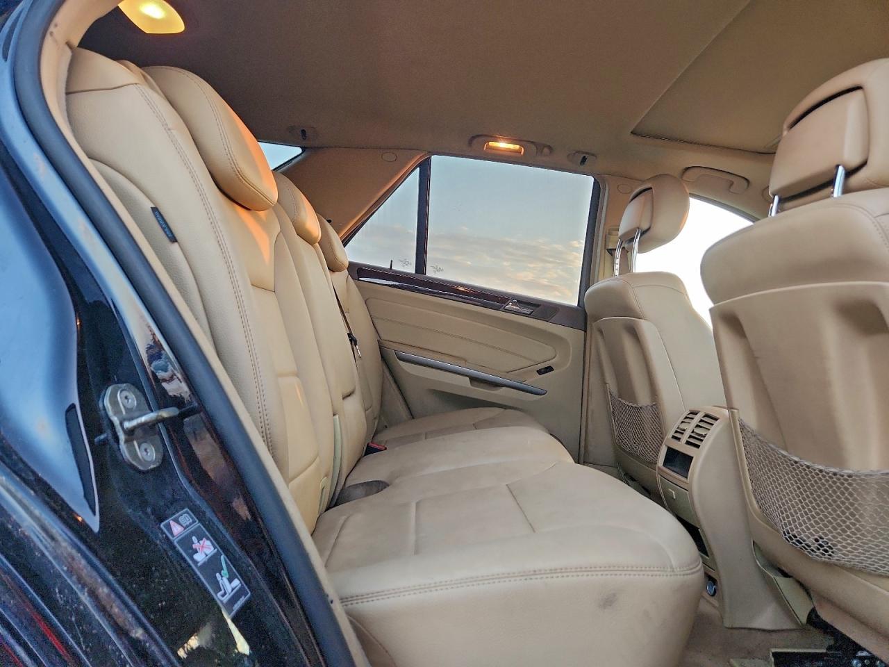 MERCEDES-BENZ M-CLASS 350