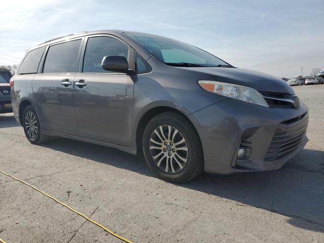 2019 TOYOTA SIENNA XLE #3296260427