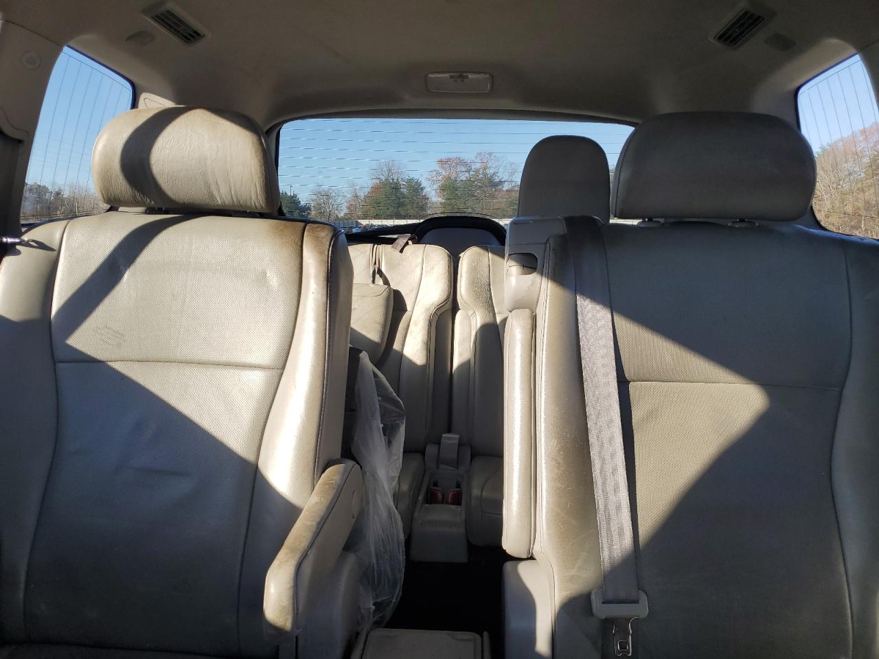 TOYOTA HIGHLANDER LIMITED