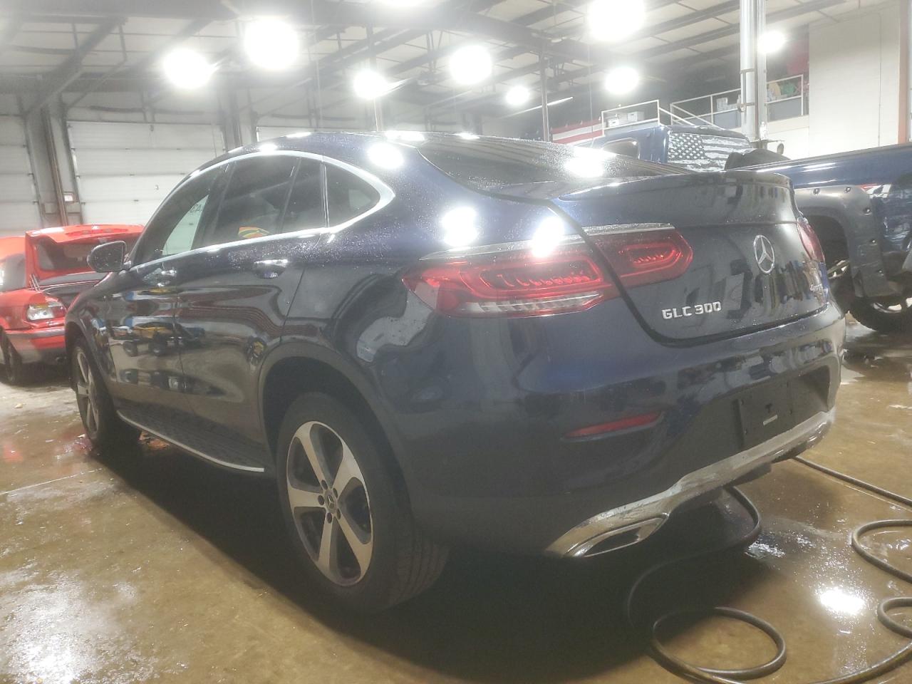 MERCEDES-BENZ GLC-CLASS 300 4MATIC