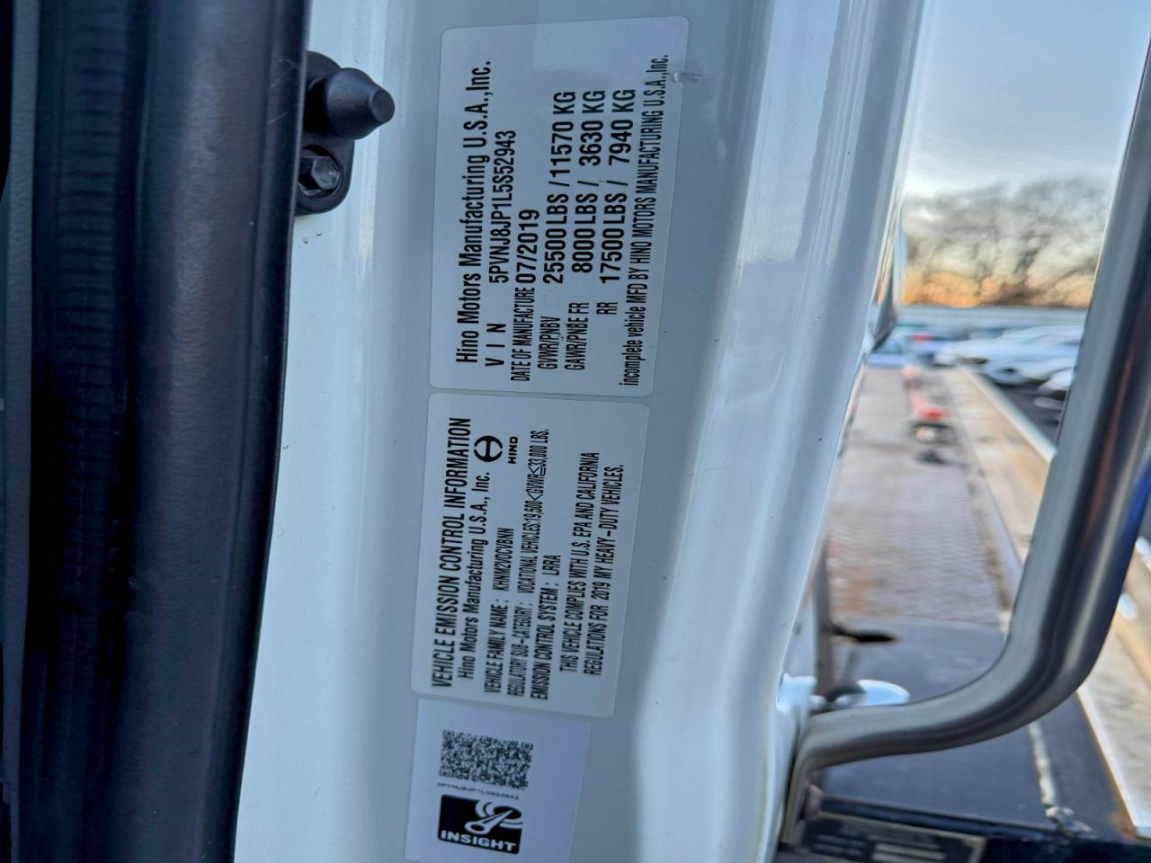 Lot #3297049494 2020 HINO 258/268