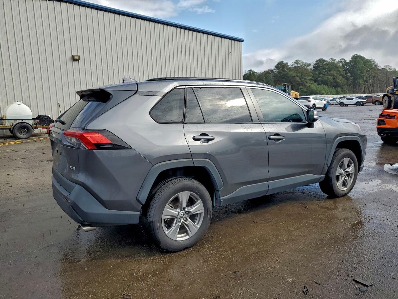 TOYOTA RAV4 XLE